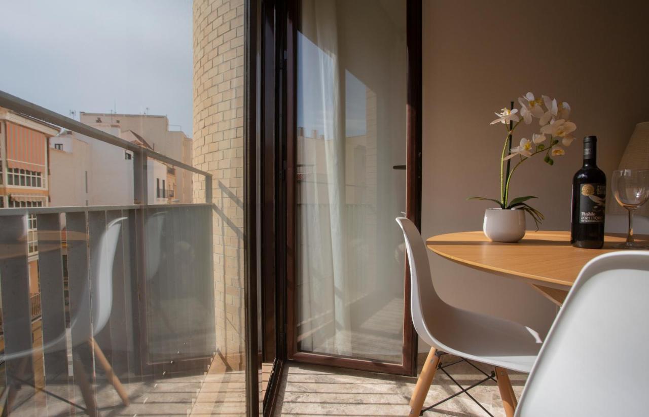 מאלגה Apartamento Santuario De La Victoria מראה חיצוני תמונה